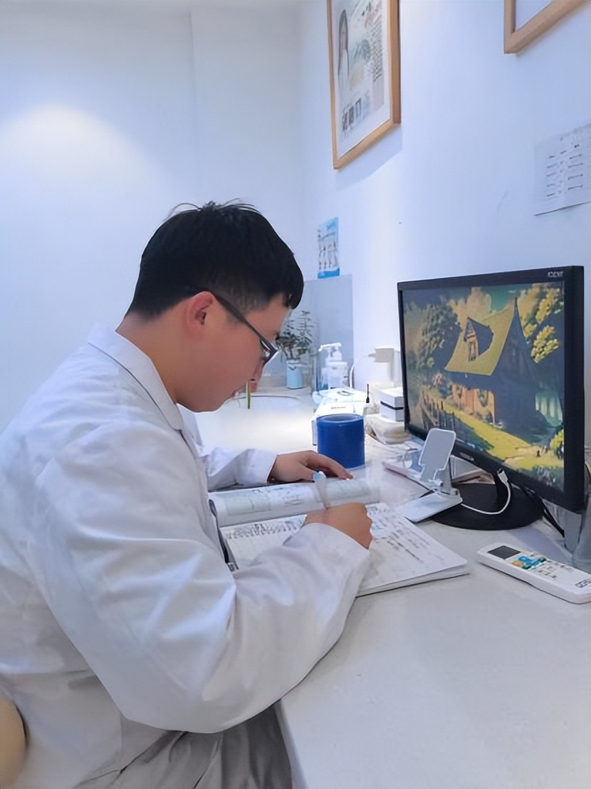 德国中职生蓝领的逆袭,护理中职生逆袭到博士