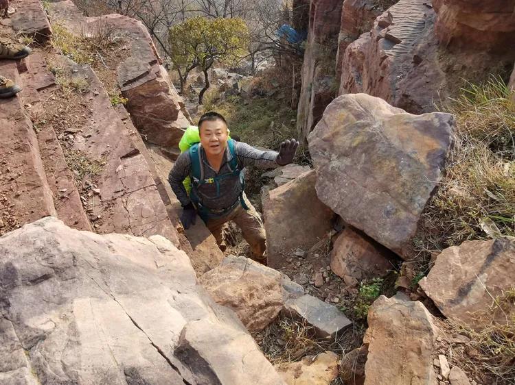 绝壁大梯白云寺,徒步白云寺