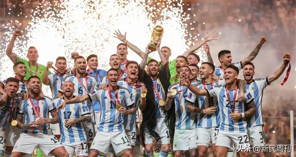 球王祝贺阿根廷,阿根廷梅西加冕球王