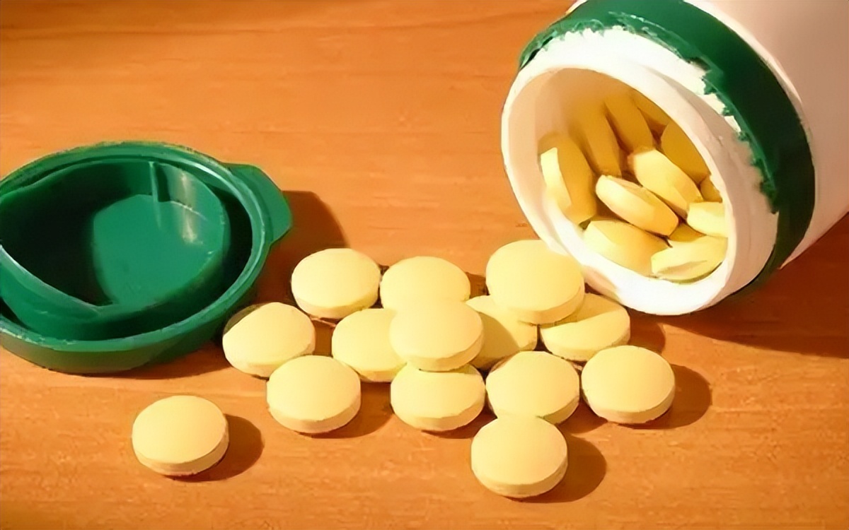 厄贝沙坦片高血压并发症,厄贝沙坦片能预防糖尿病并发症吗