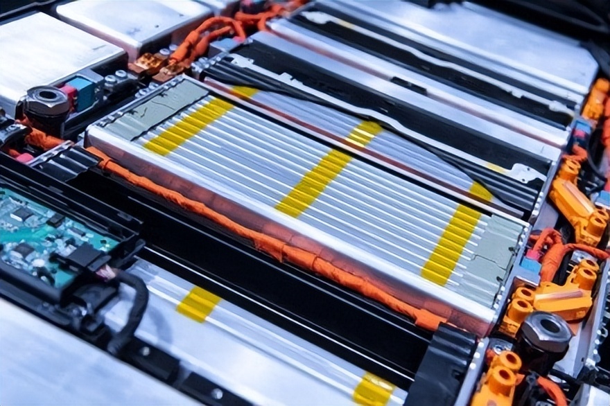 超越固态电池,超越电动车电池