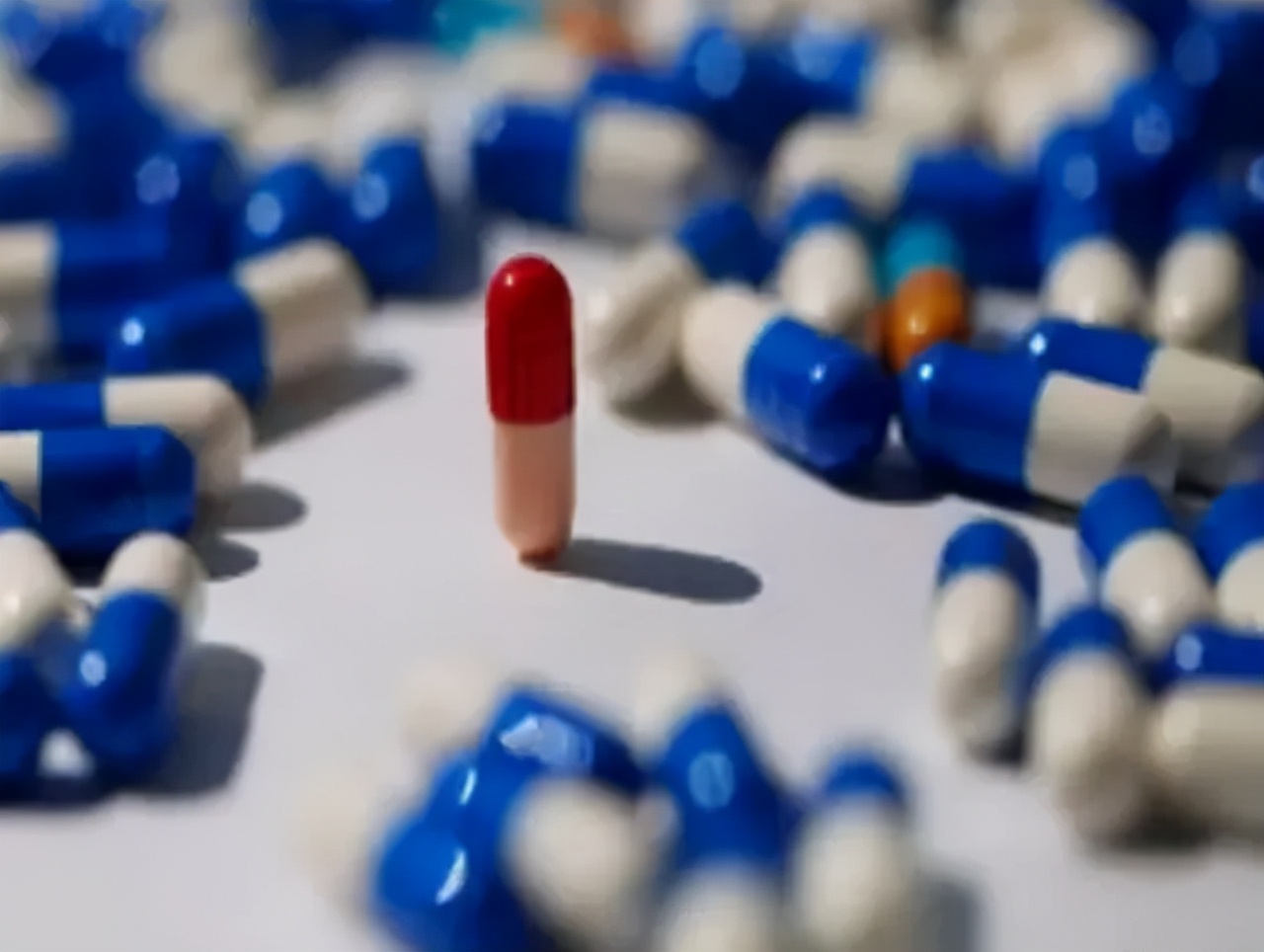 一批日常用药涨价：开塞露涨198%，板蓝根涨69%