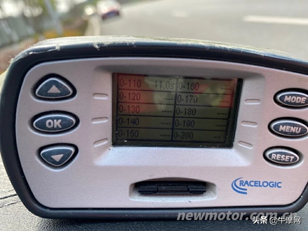 无极SR4Max｜宝马C400GT｜光阳赛艇S350横评（下）：出道即巅峰？