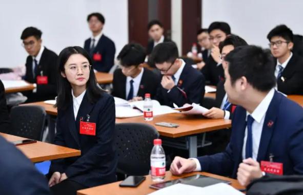 985学霸被劝退,985学霸休学一年不求上进