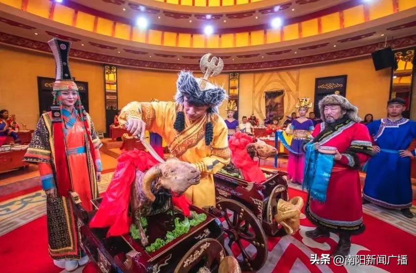 内蒙古六日游跟团,双飞内蒙古五日游价格