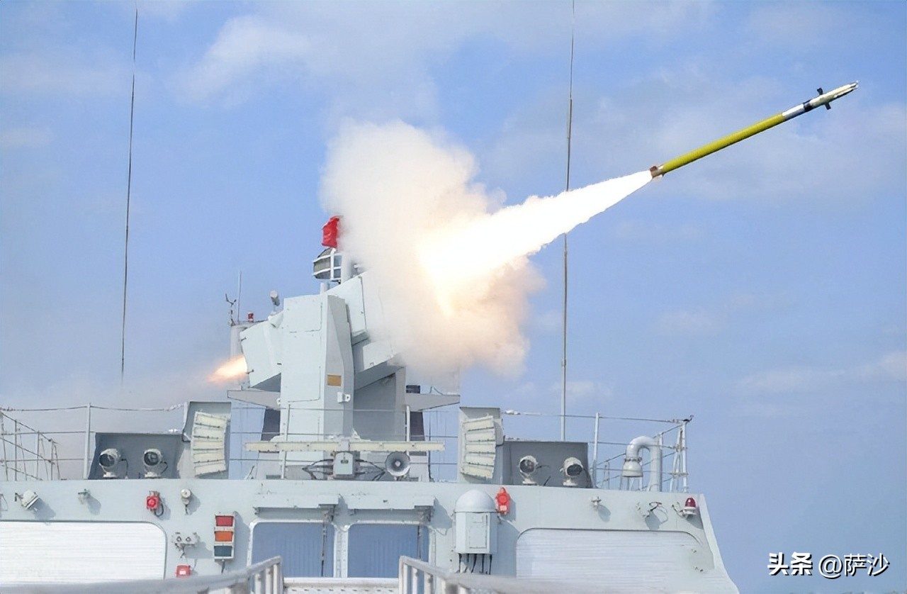 军舰近防炮威力有多大,军舰近防炮能连续打多久