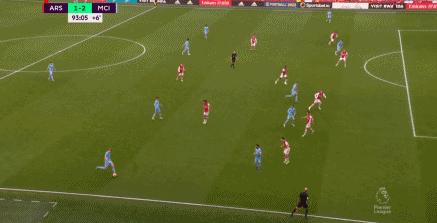 英超曼城3-1击败伯恩利,英超曼城2:1反超