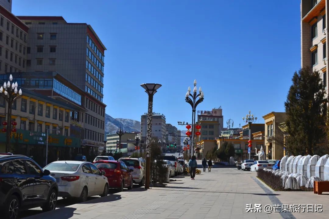 甘肃这座小县城,出租车只要2元,经济落后但人们幸福生活指数高