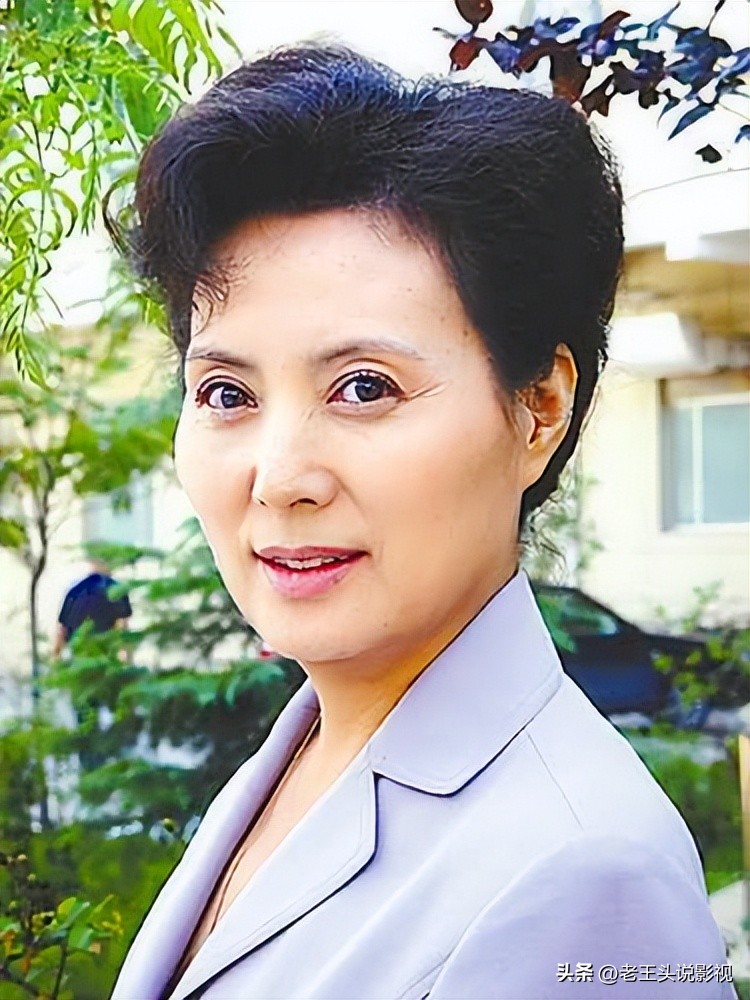 电影喜盈门演员今昔对比图片,喜盈门老电影演员近况