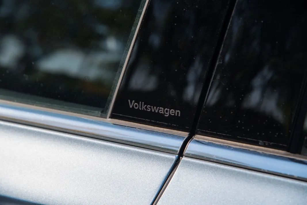 新款朗逸星空版比经典款贵多少,新朗逸星空版经典版你会怎么选