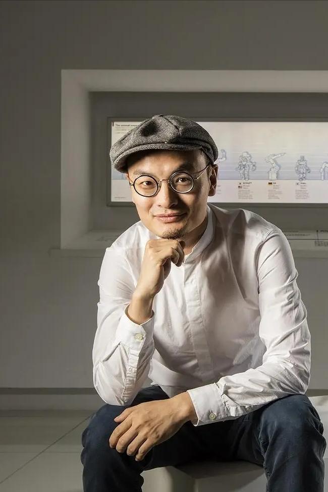 浙江小伙打造出一个垄断全球的企业，连老美都制裁不了