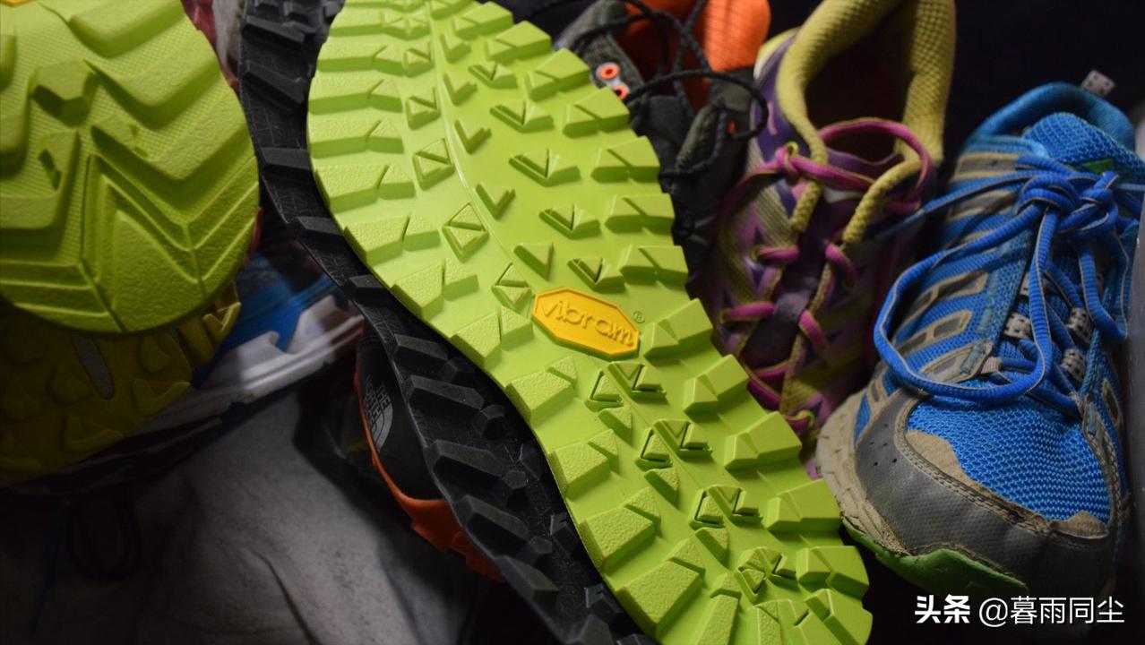 怎么挑选适合自己的户外徒步鞋,徒步靴和登山鞋有什么区别