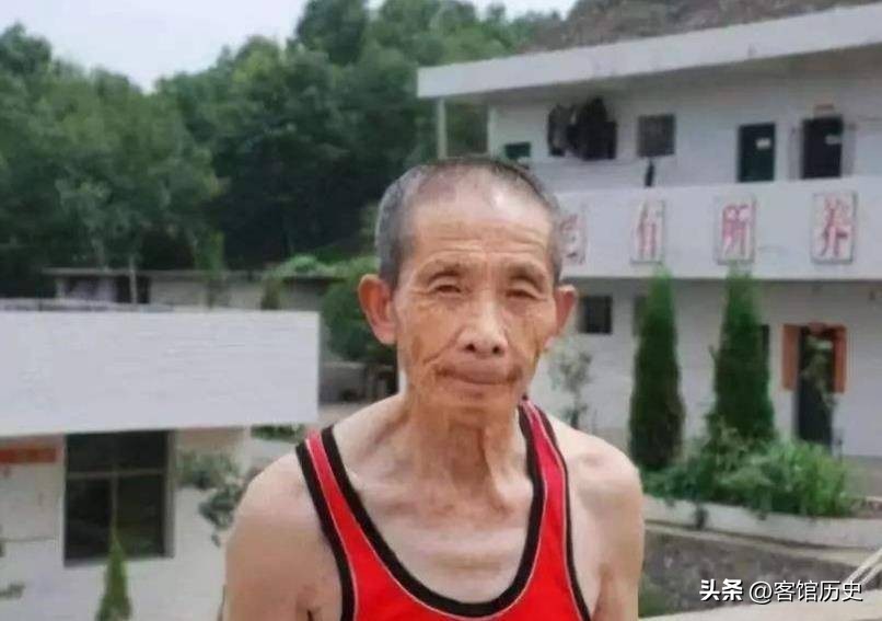 七旬老人为养老故意抢劫入狱,湖南一老人为养老抢劫入狱