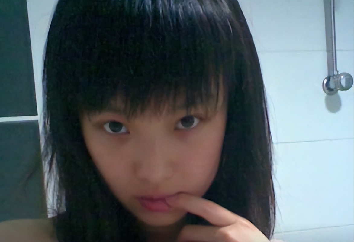 倪妮李宇春亲密照,倪妮和李宇春照片