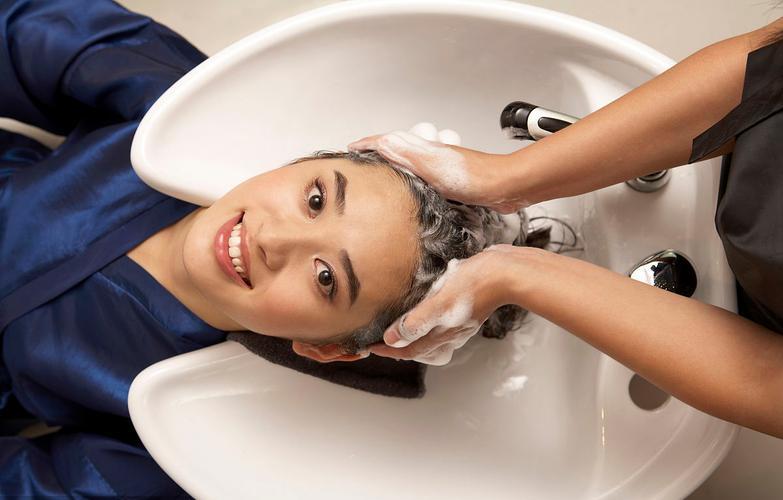 阿司匹林洗头为什么会掉头发,洗头加一片阿司匹林会有什么效果