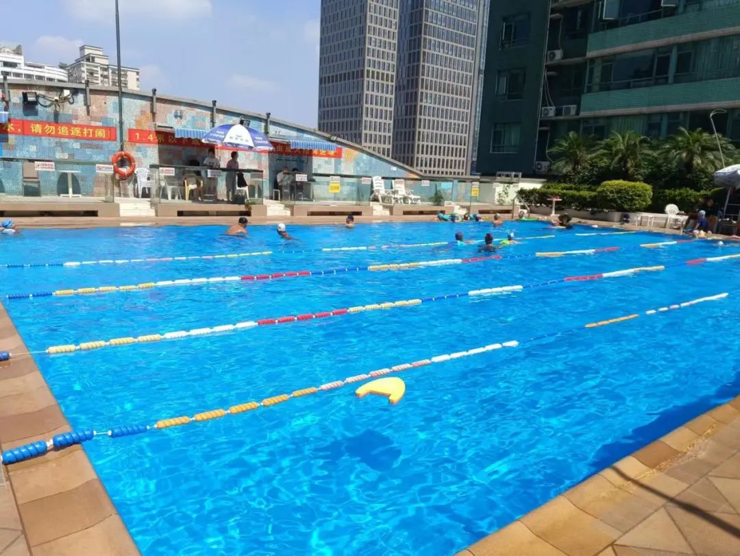 天河室外好去处,清凉一夏游泳好去处安全又放心