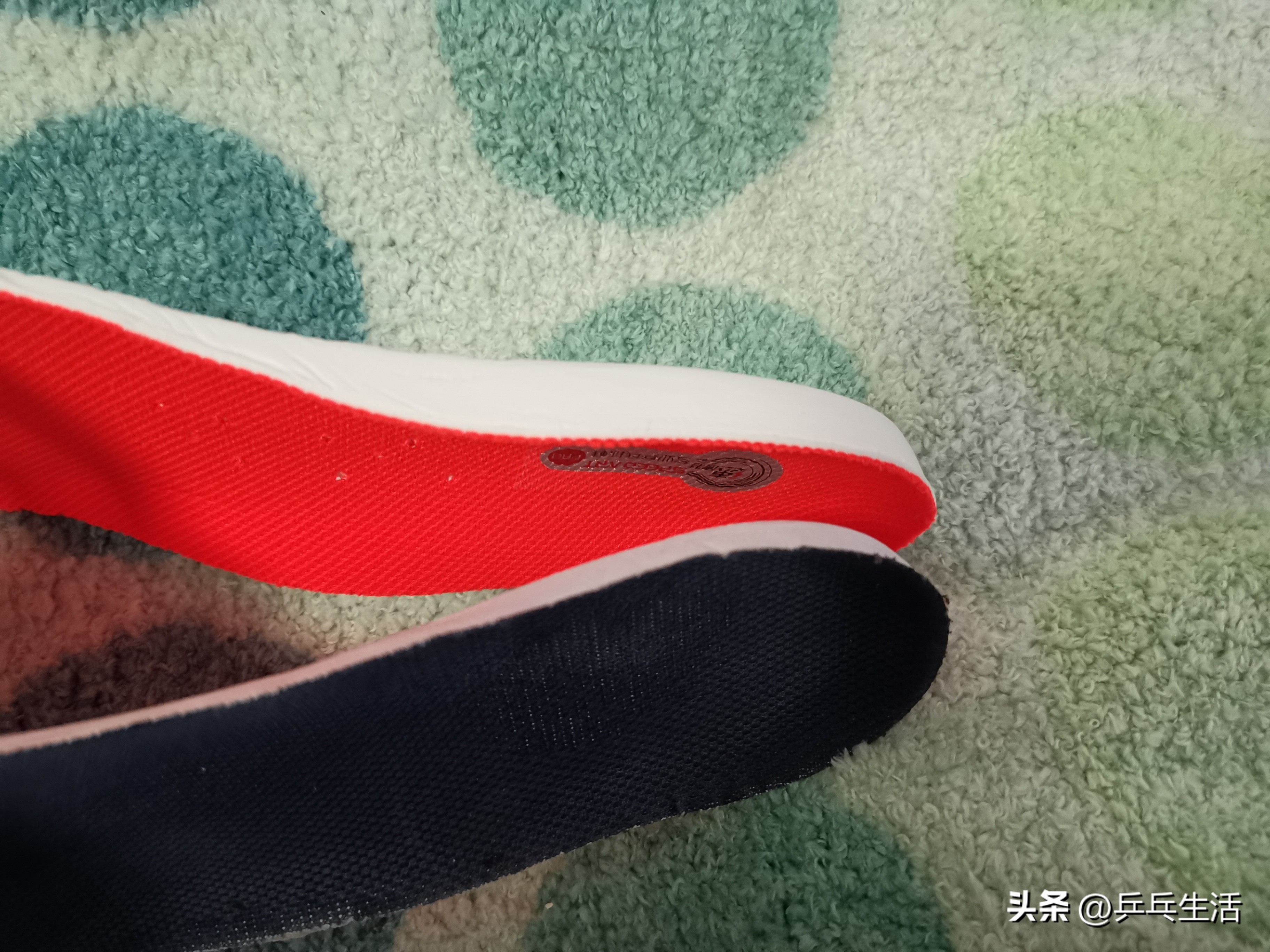 膝盖不舒服但跑起来后就好了,膝盖不跑步疼一跑步反而不疼