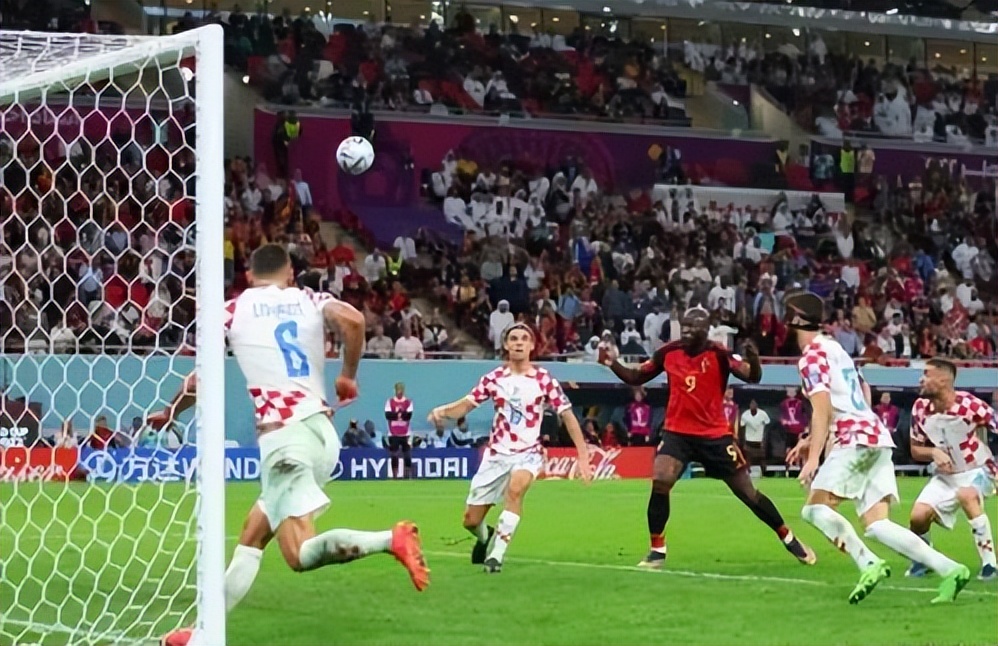 卢卡库关键时刻掉链子,卢卡库点赞集锦