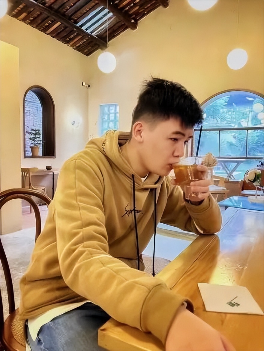 保研985、考取公务员！上海名校“超强”学霸团：11人全员上岸！