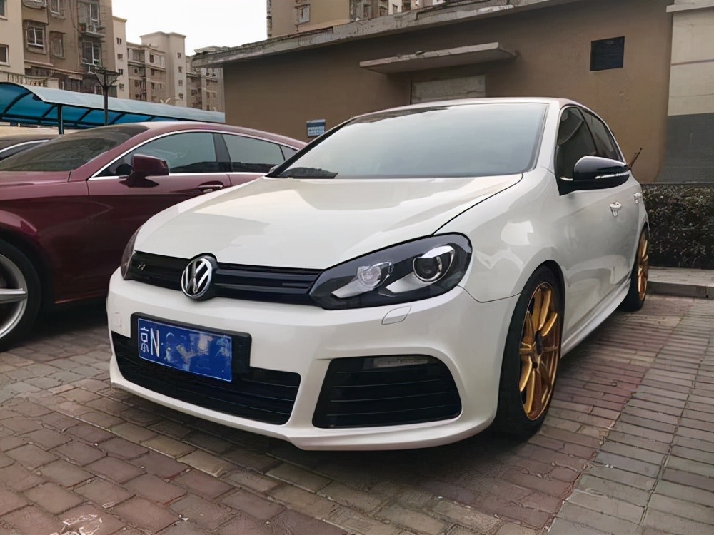 一万公里的高尔夫6,10年十万公里高尔夫6价格