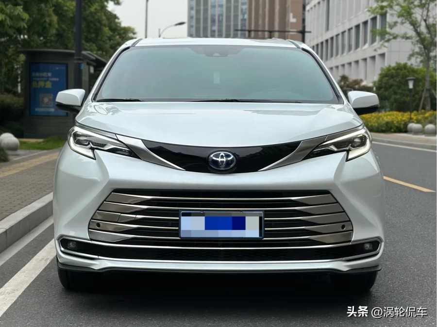 奉劝你们别无脑贬低日系车了，我家换了3台车，还是丰田耐用！