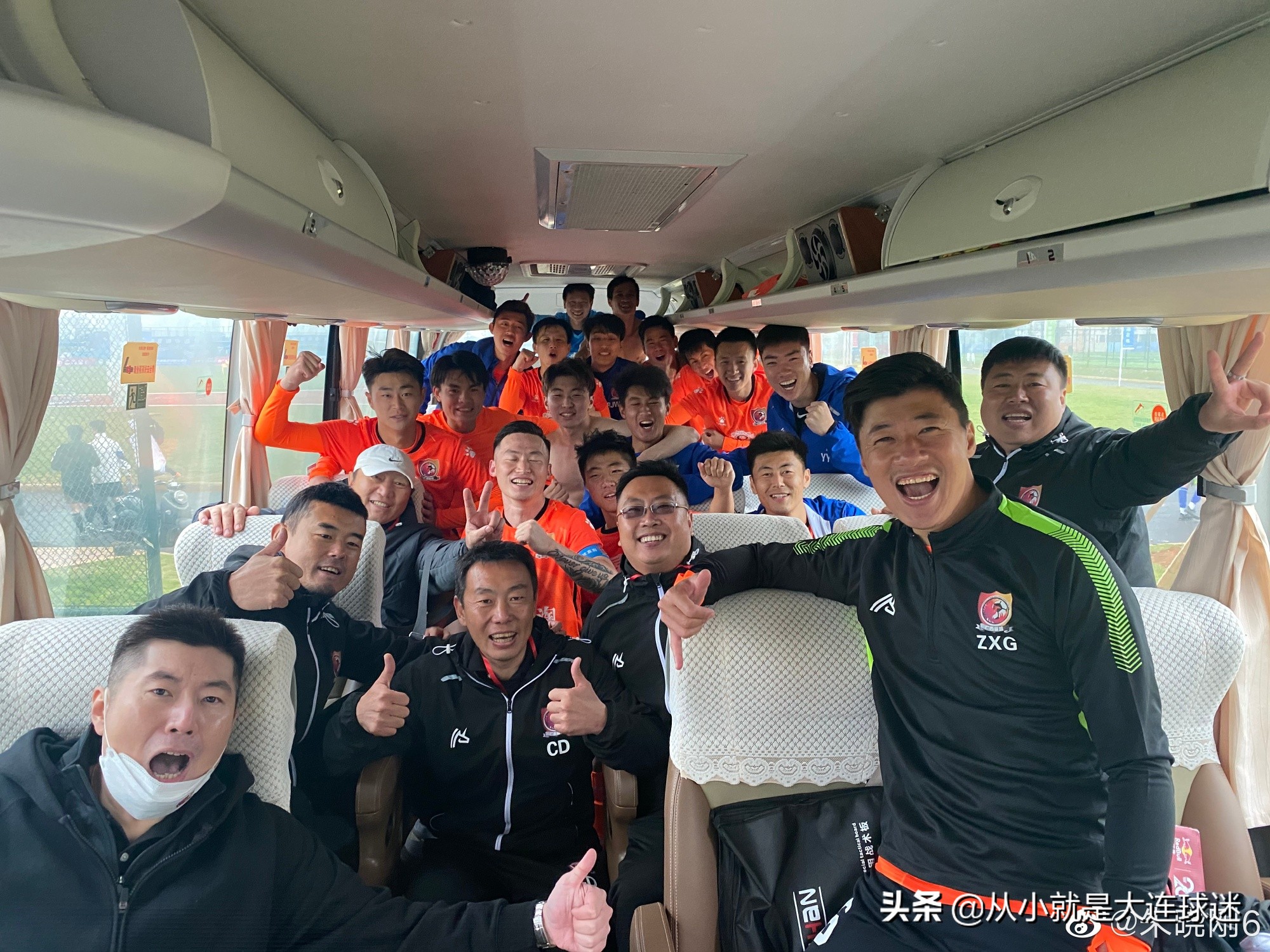 时隔954天,大连人旧将重返赛场,依旧身穿六号战袍