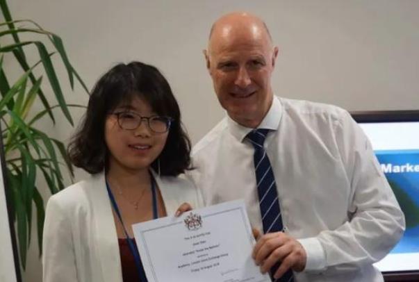 四年后就业前景好专业女生,未来女生十大就业前景好的专业