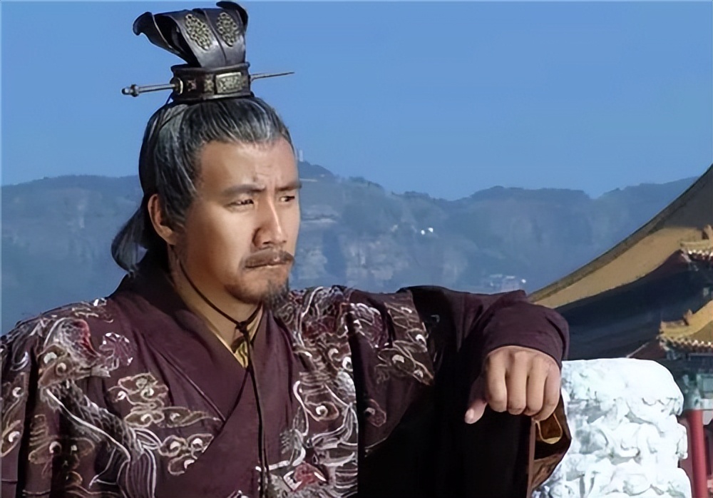 郭子兴是谁的部下呢,郭子兴做了皇帝朱元璋会怎么样