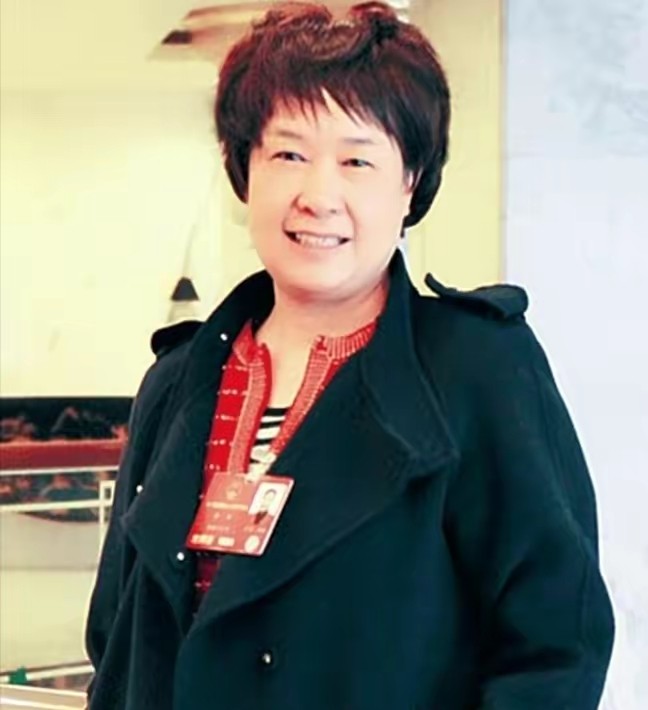 烟企女掌门受贿超4亿,烟企女掌门受贿超4亿落马