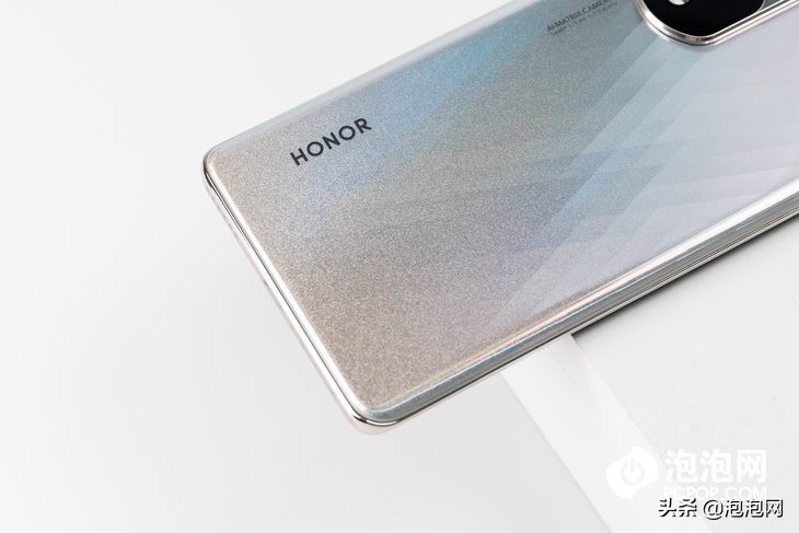 荣耀70pro深度评测,荣耀70pro上手实测惊喜不止一点点