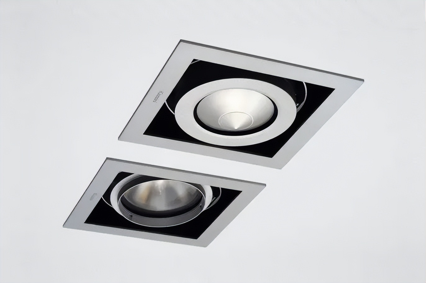 鎰忓ぇ鍒㏕EC闊冲搷绯荤粺,鎰忓ぇ鍒﹏ewtec