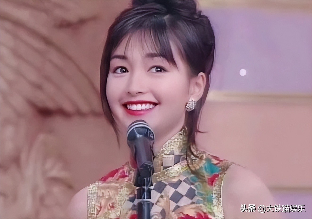 笑容最甜的5个女星,笑容很甜的女星