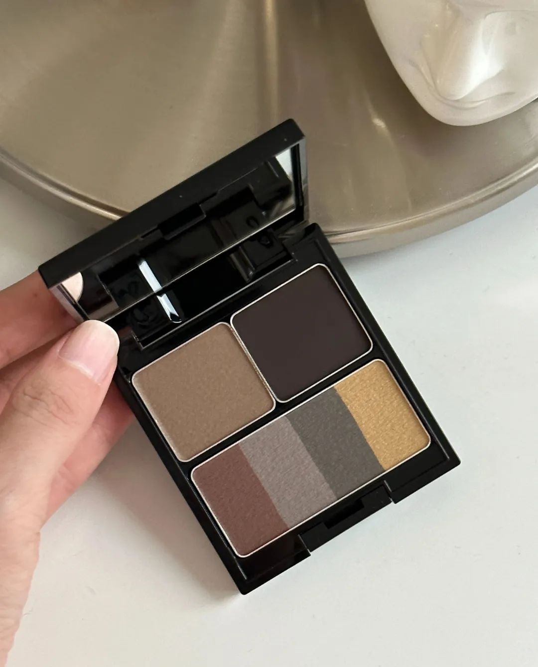 年度爱用彩妆推荐网红爆款,遮瑕力超好的彩妆平价