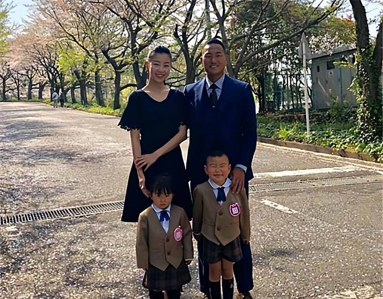 世界杯郑大世全家福,世界杯一哭成名