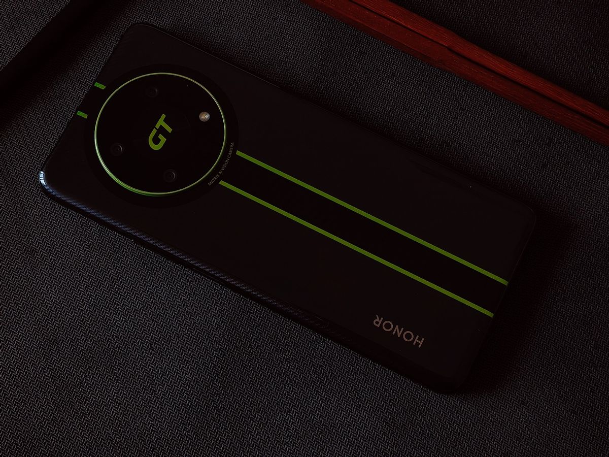 2000元左右性价比高的手机荣耀x40,手机荣耀x40gt值得入手吗