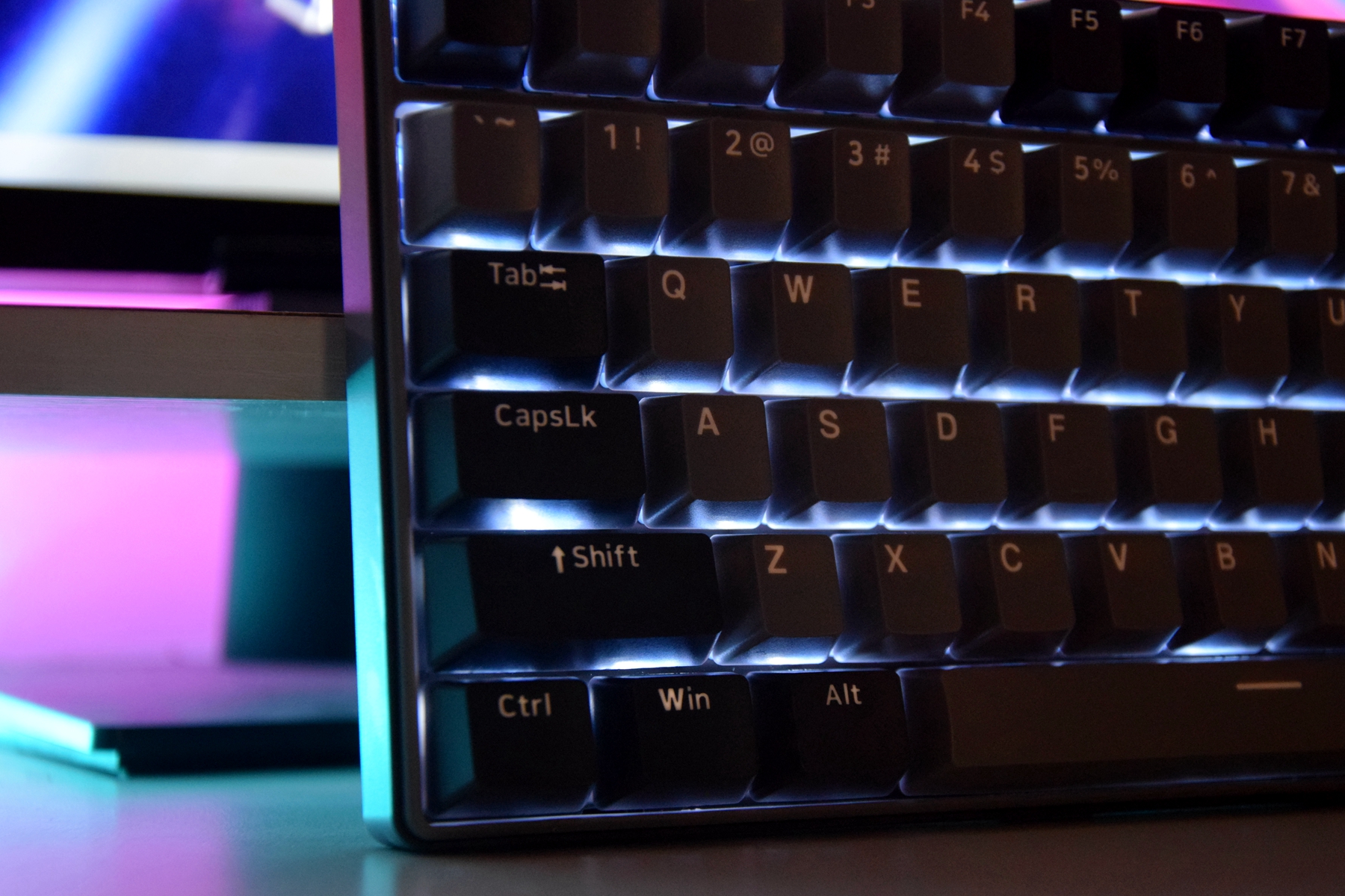 300以内的双模机械键盘98键,小键盘三模键盘推荐