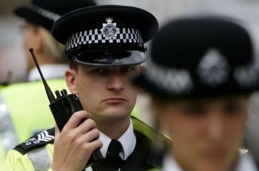 对讲机怎么开启终极模式,对讲机数字模式和模拟模式的区别