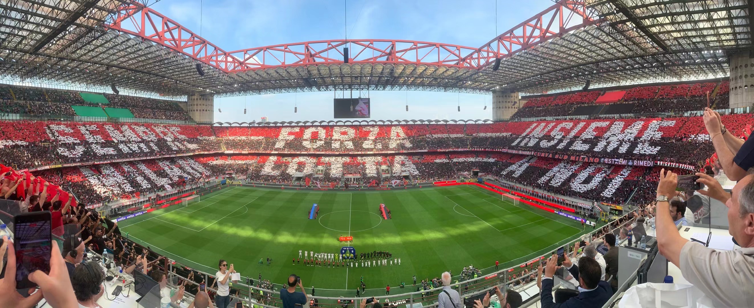 11年ac米兰阵容,米兰11年的等待