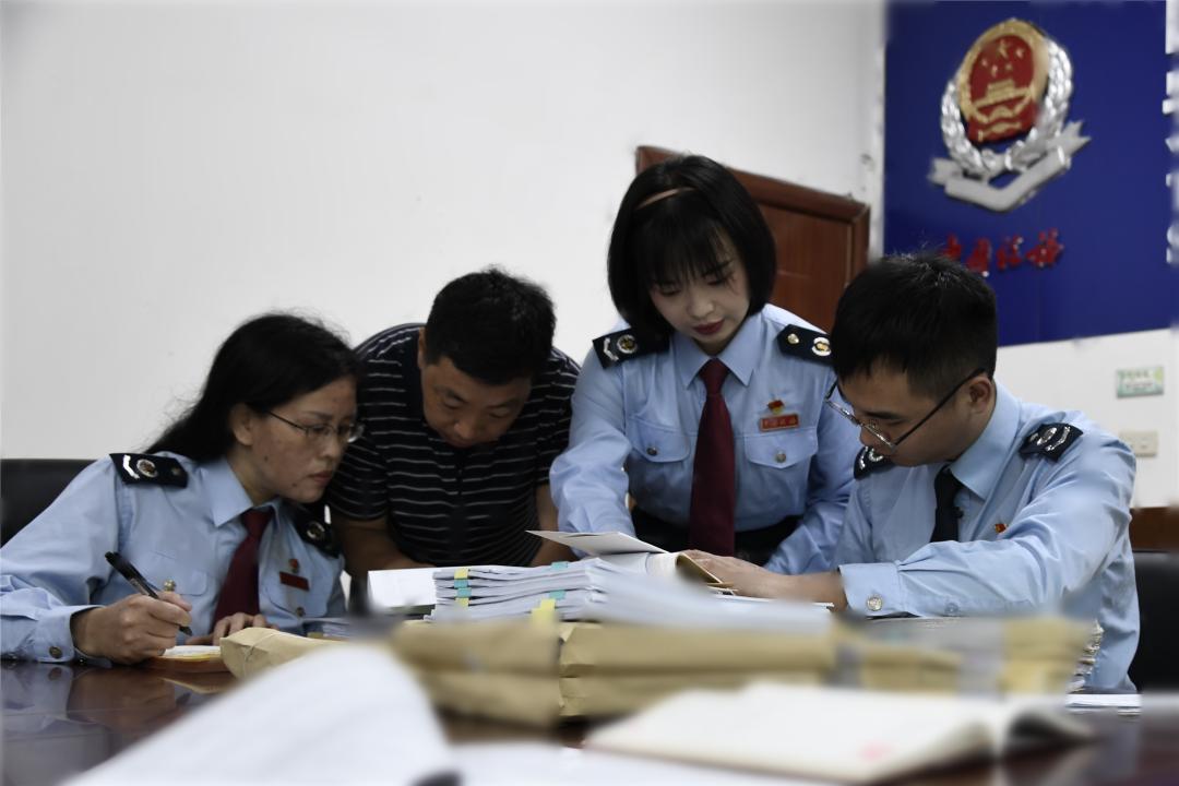 企业佣金他人收，人员工资别人发，这家房产经纪公司闹哪样？