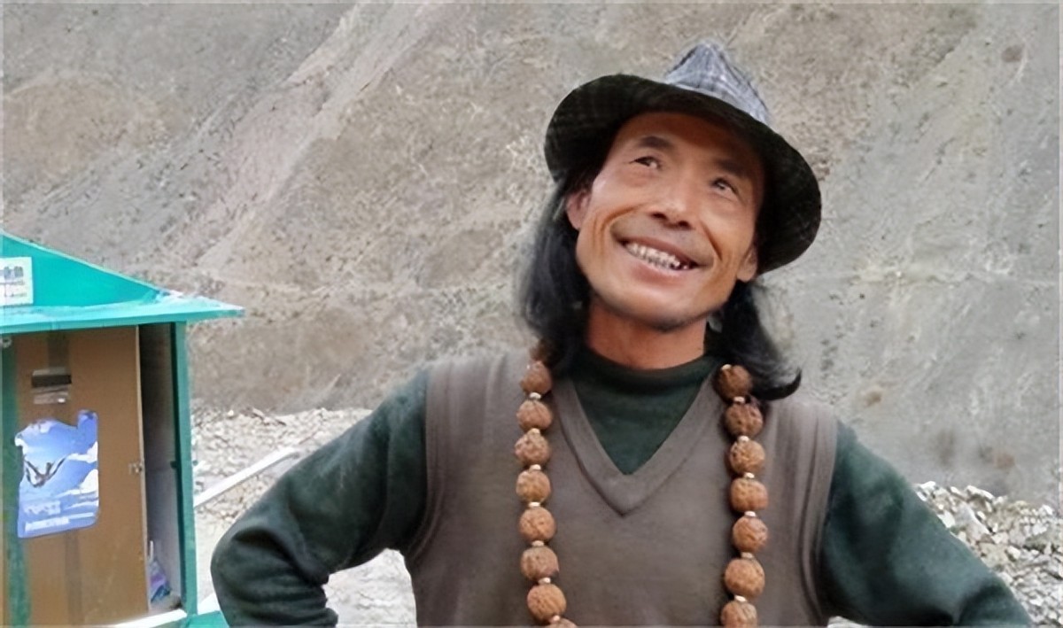 宁波徒步旅行上海,中国第一疯徒步35年走了30万公里