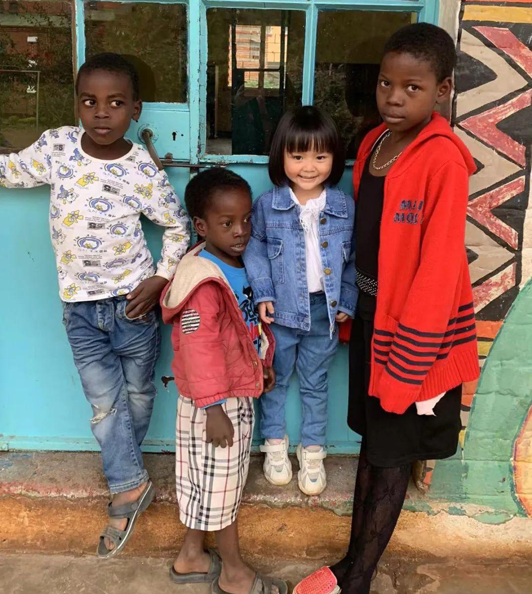 21岁莆田女人在非洲创业,15年孩子家人分隔两地,想回国却不容易