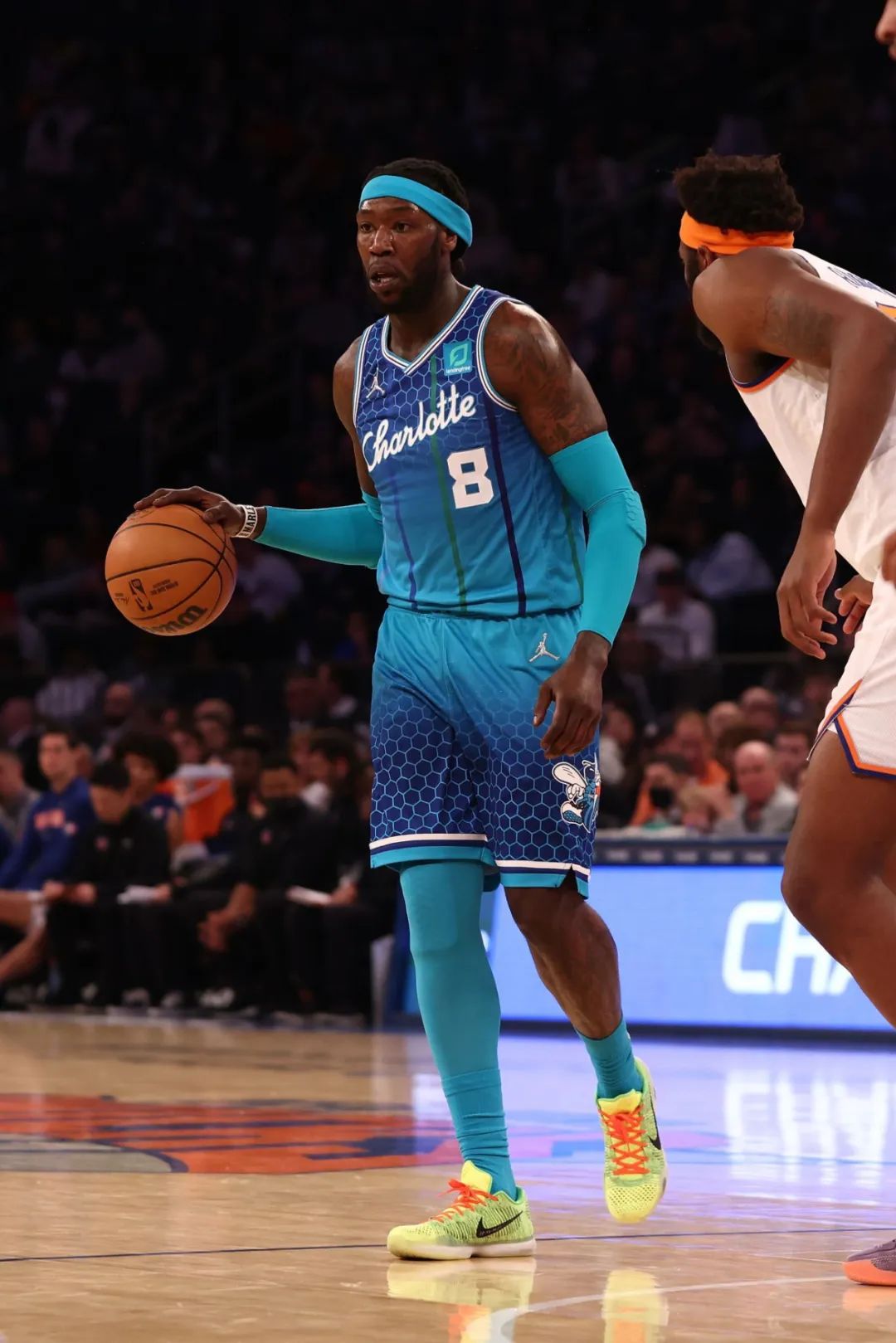 欧文和乔治球鞋,nikekobeivprotro男子篮球鞋