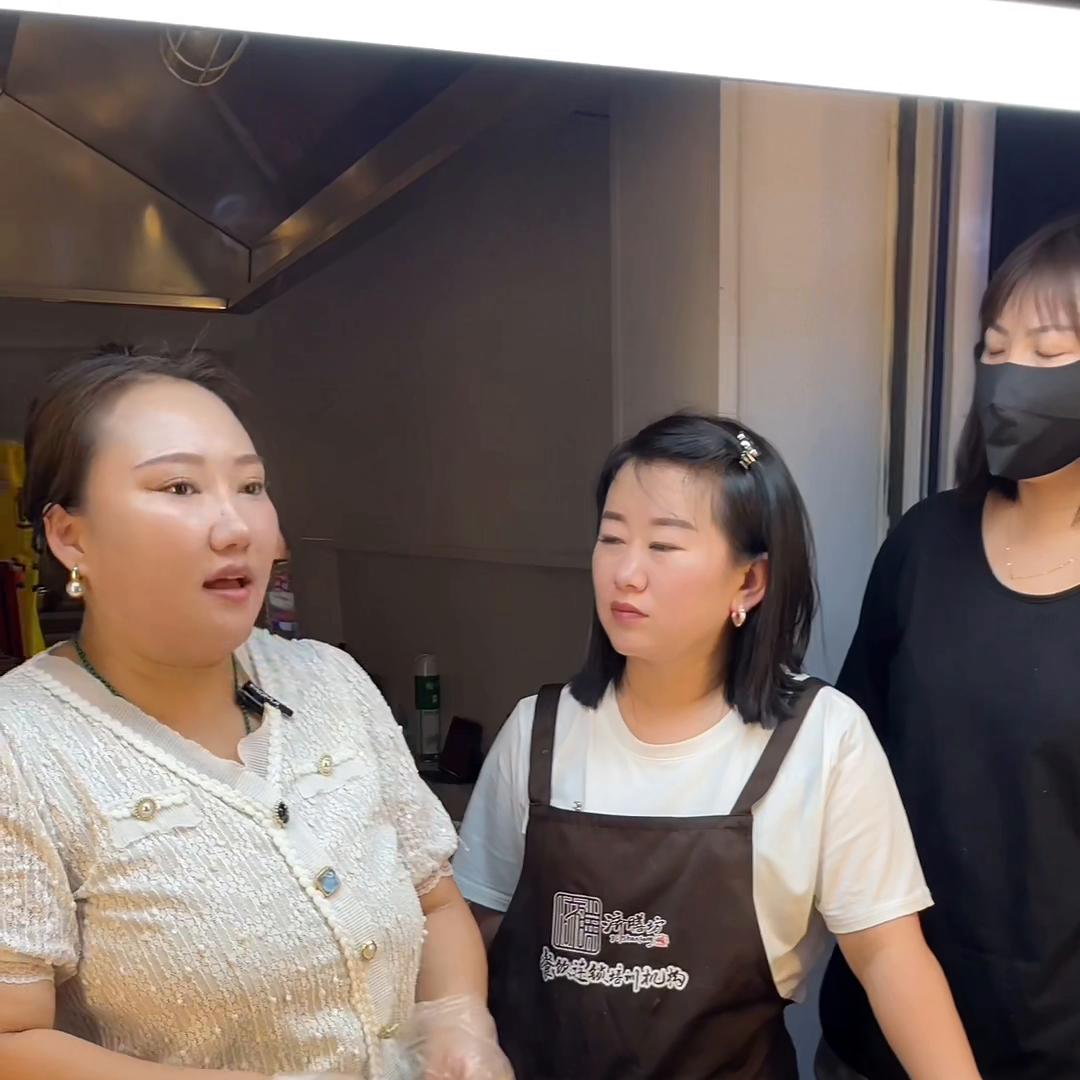 树高大别忘根做人不要忘本,树大莫忘根做人莫忘本原声