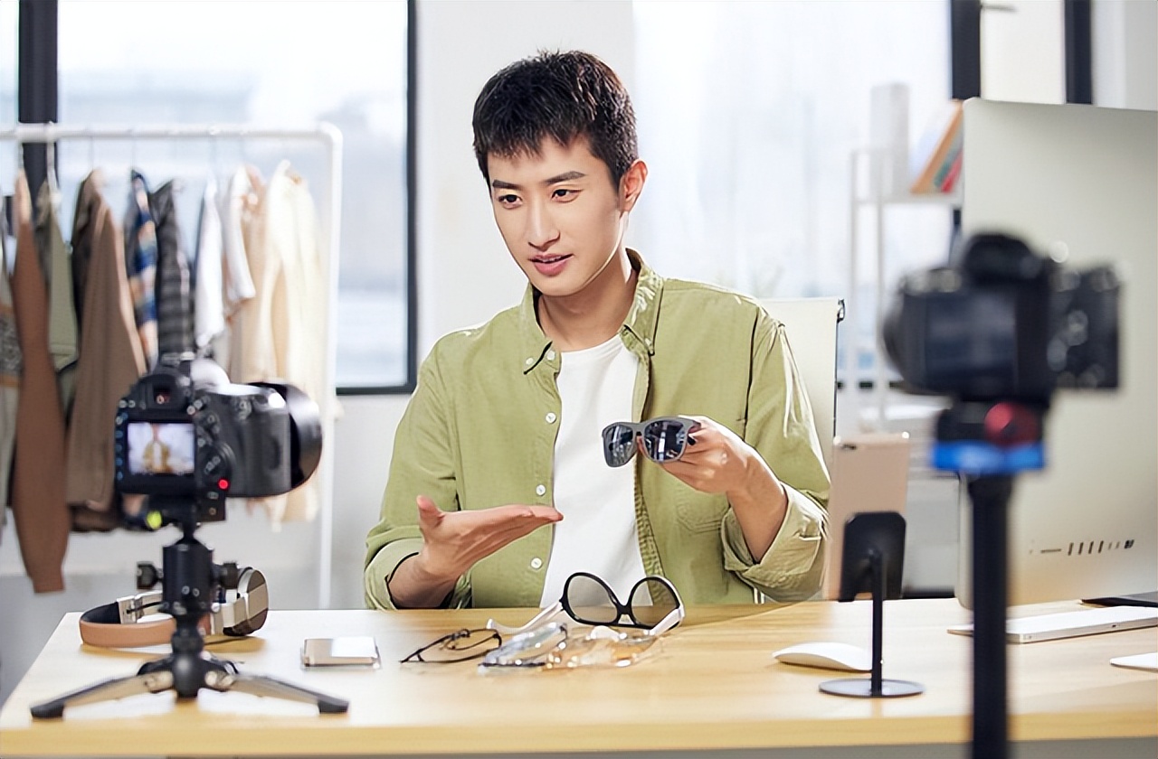 兼职主播怎么赚钱新手入门,兼职主播能赚钱吗