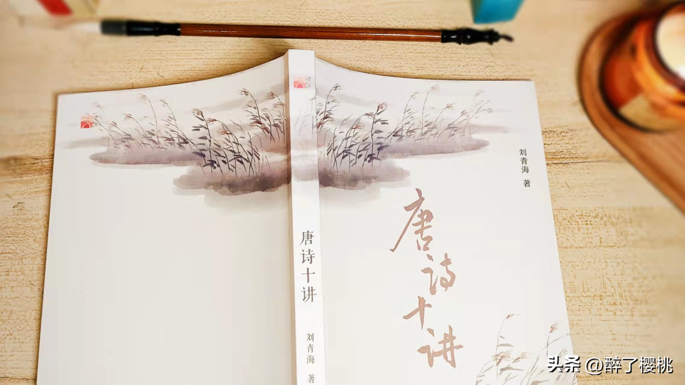 描写喧嚣浮躁的都市生活的佳句,在琐碎的生活中寻找诗意