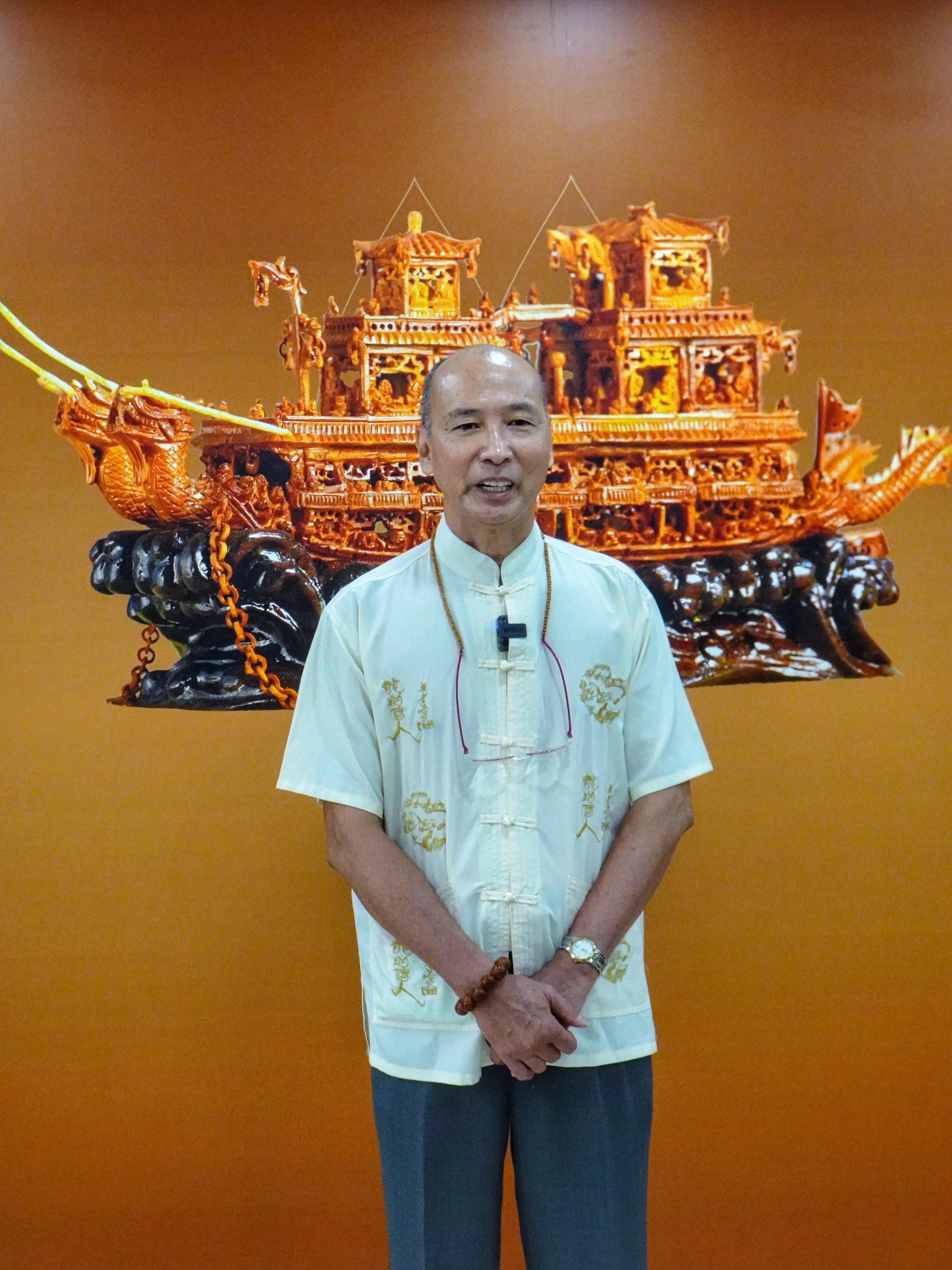 曾氏舞狮表演,广东曾氏榄雕基地