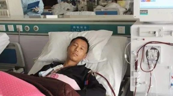 10年前割肾买iPhone4的少年，获赔143万，真的后悔吗？