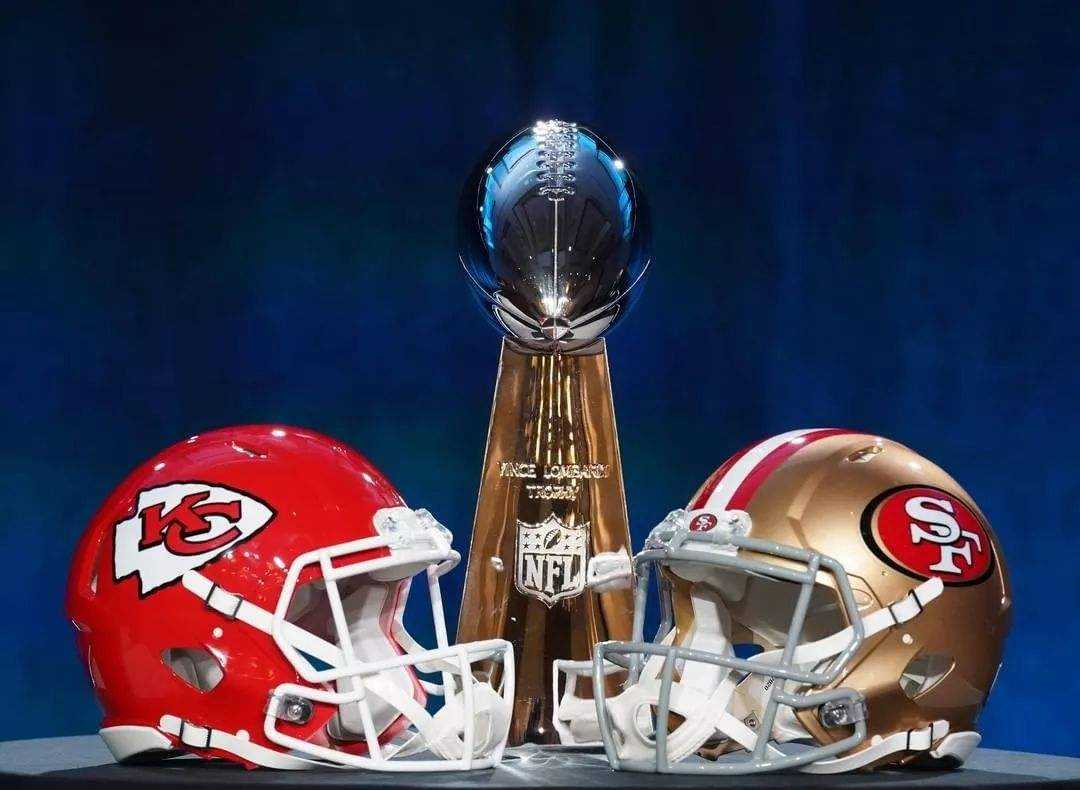 大洋彼岸的超级碗，堪称“美国人的春晚”，百年橄榄球比赛盛宴