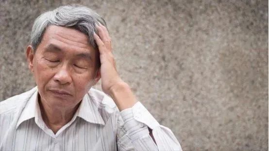 中老年人吃什么补脑效果最好,吃什么补脑防老年痴呆