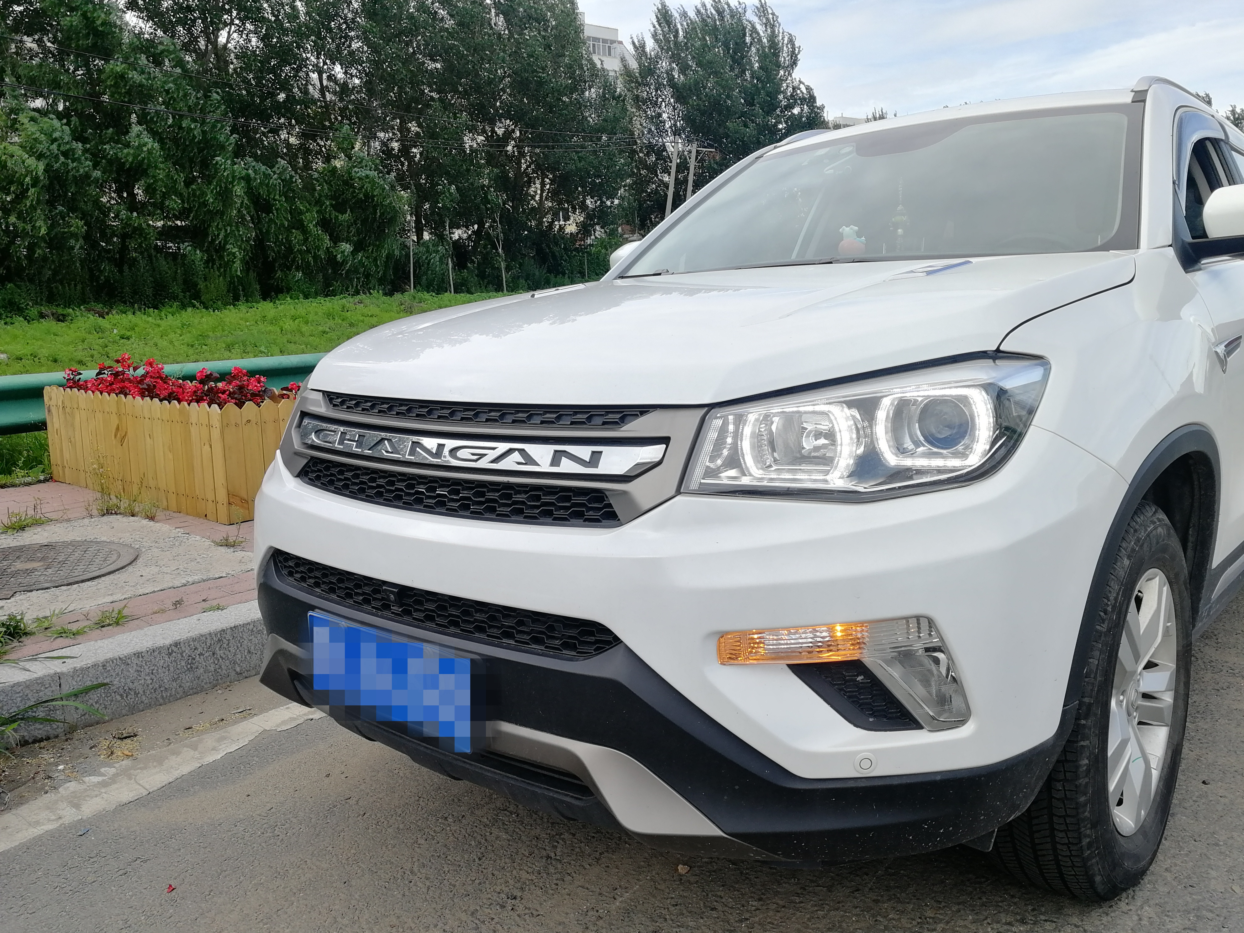 长途自驾前轮胎怎么检查,长途开车前怎么检查轮胎